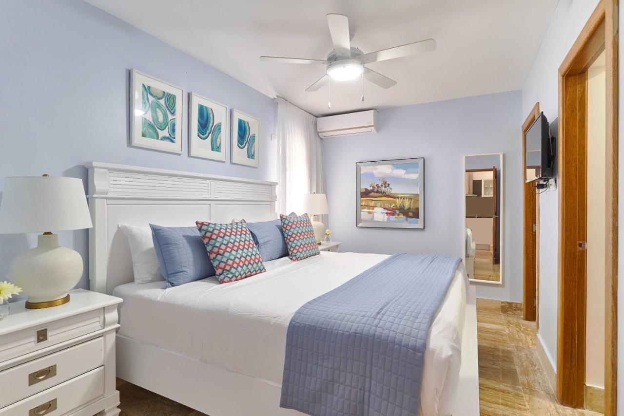 Costa Atlantica Punta Cana - Beach Vacation Condos المظهر الخارجي الصورة